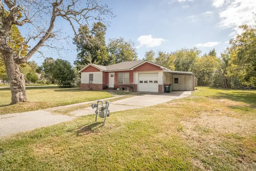 915 Cedar Bayou Road, Baytown, TX 77520 - Image #2