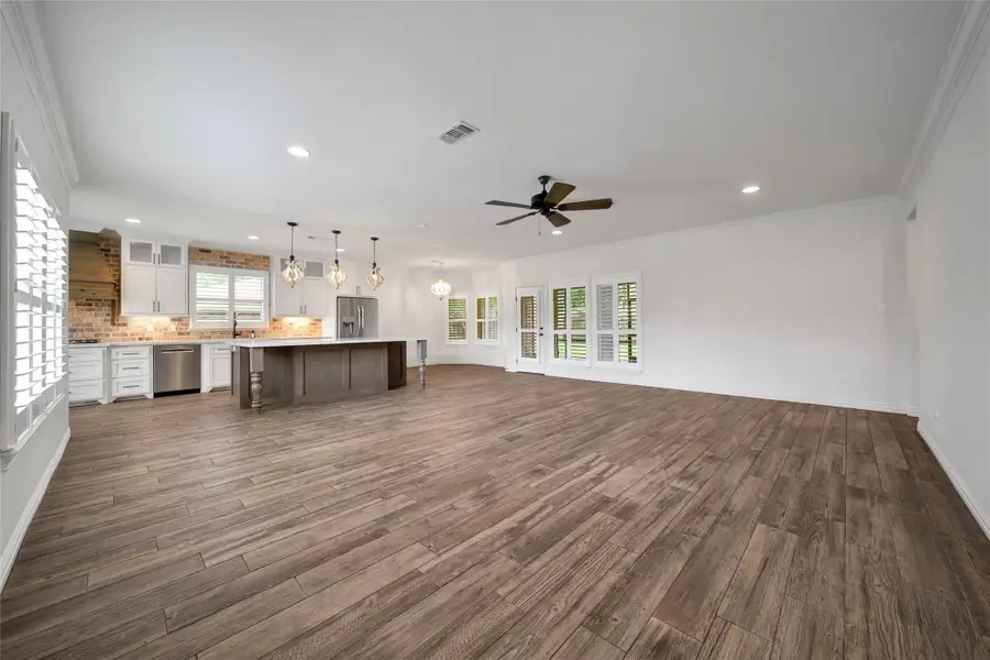 237 Any Way Street, Lake Jackson, TX 77566 - #3