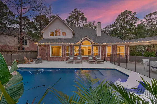 11 Underwood Place, Spring, TX 77381