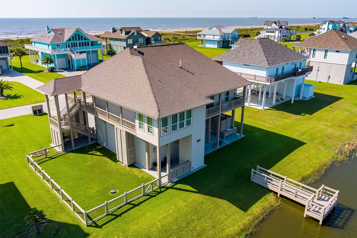 3721 Biscayne Beach Road, Crystal Beach, TX 77650 - #1