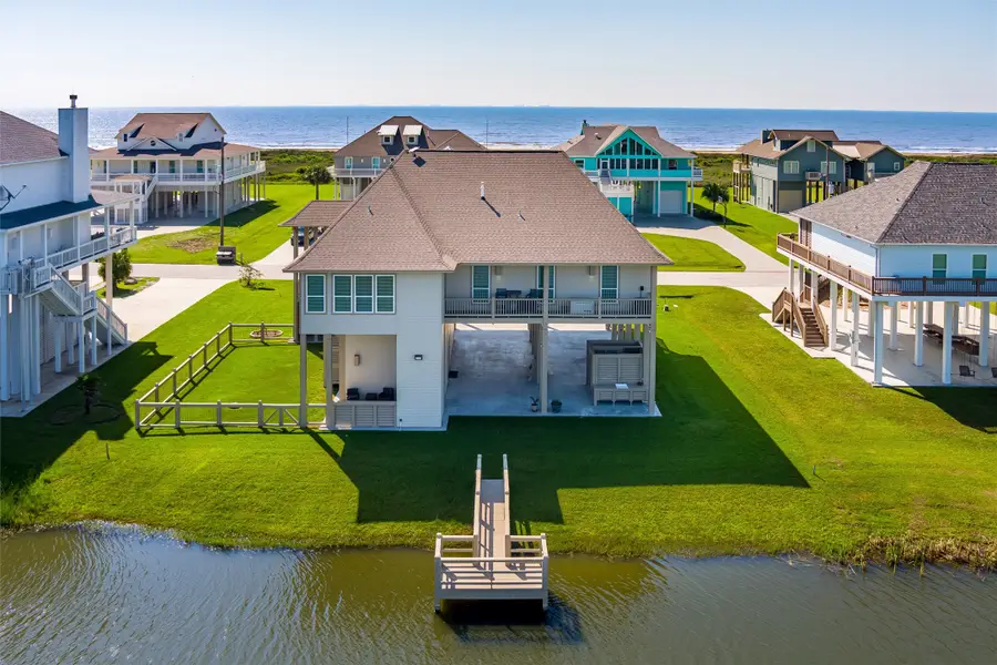 3721 Biscayne Beach Road, Crystal Beach, TX 77650 - #3
