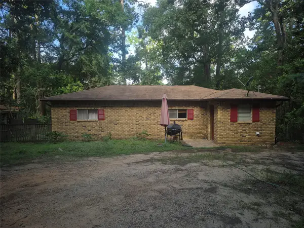 8312 Elm Drive, Montgomery, TX 77316