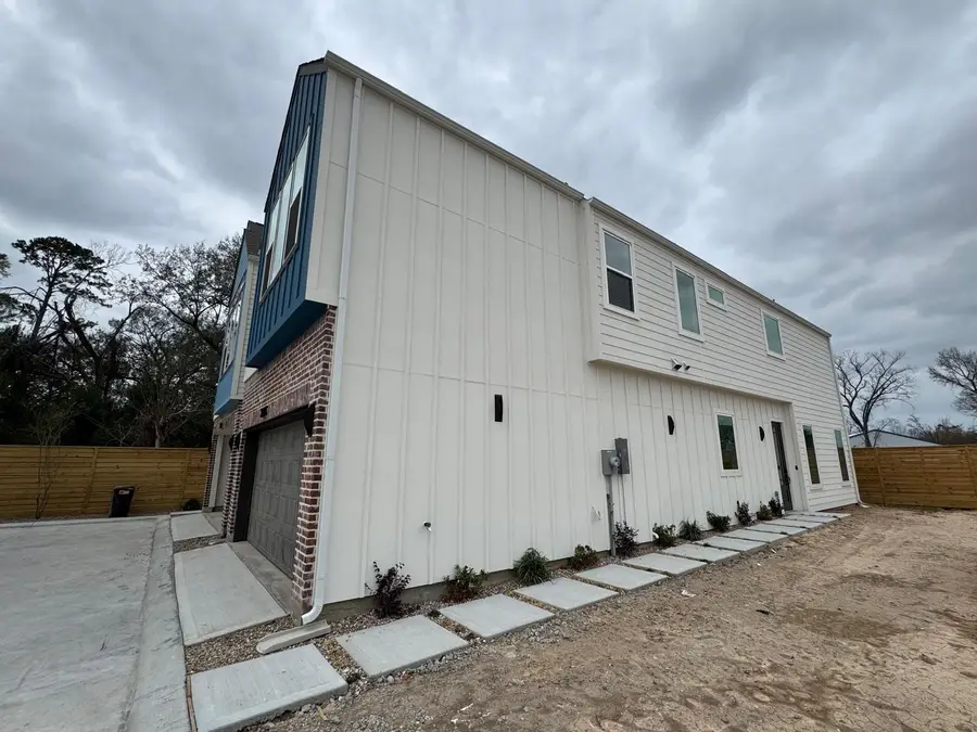 328 Janisch #C, Houston, TX 77018 - #2