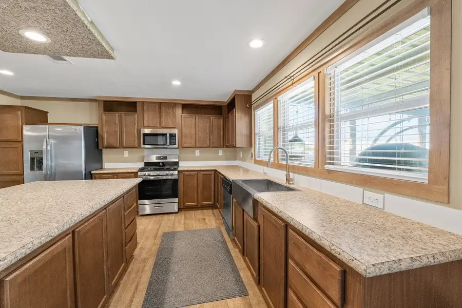 731 Coco Loop, Point Blank, TX 77364 - Image #2