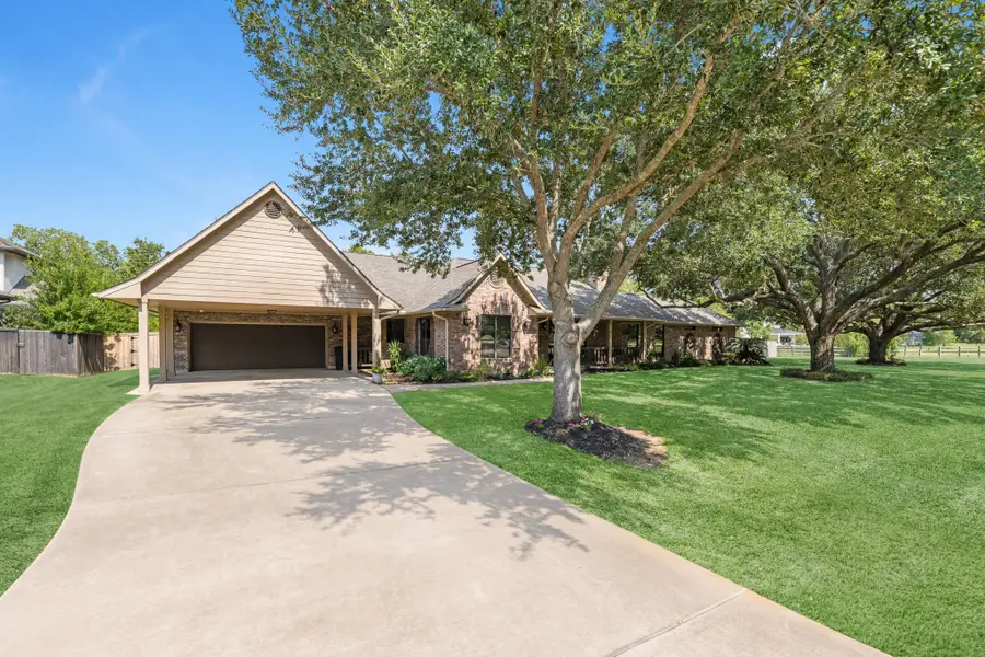 5415 Waterbeck Street, Fulshear, TX 77441 - Image #3