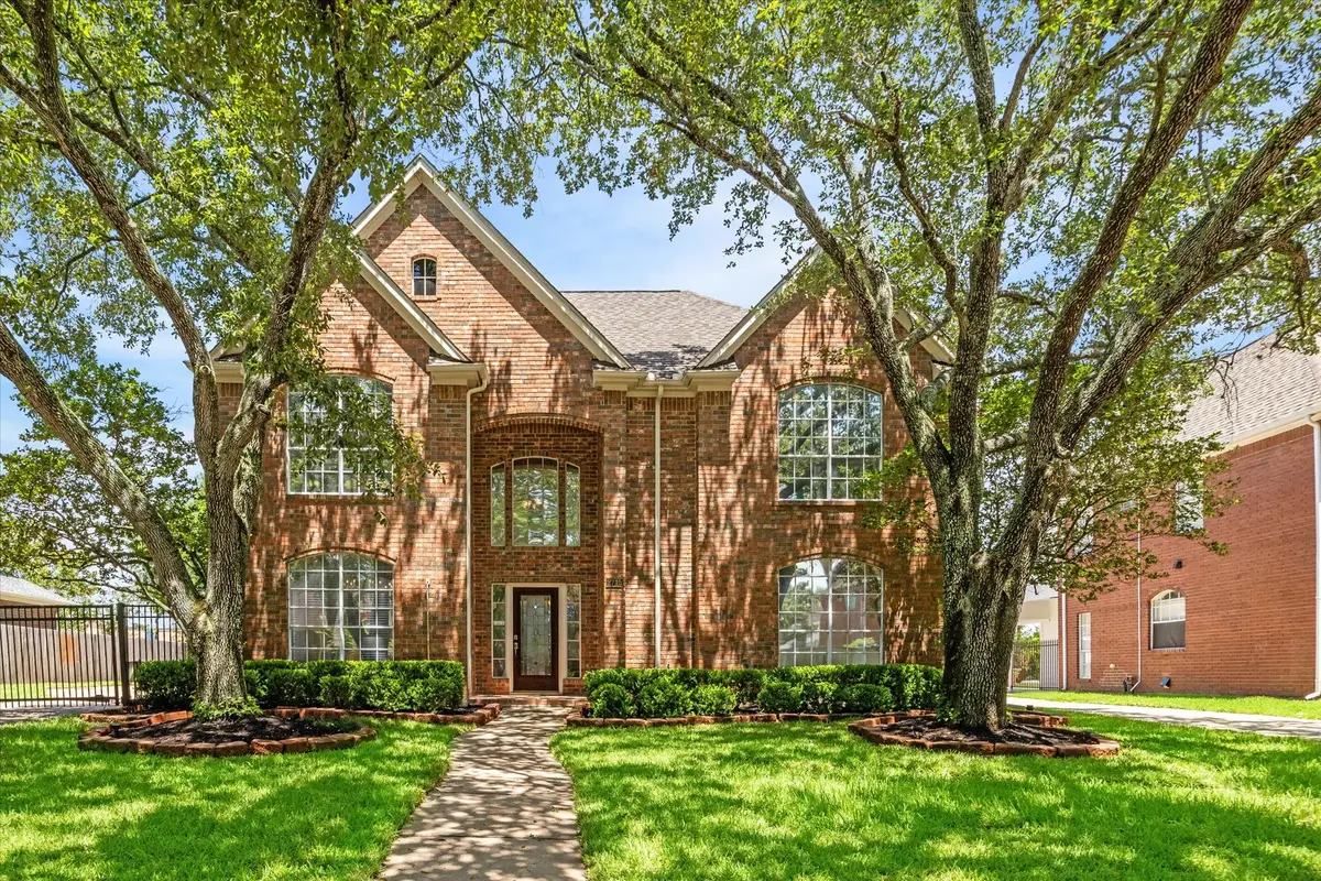 2715 Oakland Drive, Sugar Land, TX 77479 - Image #1