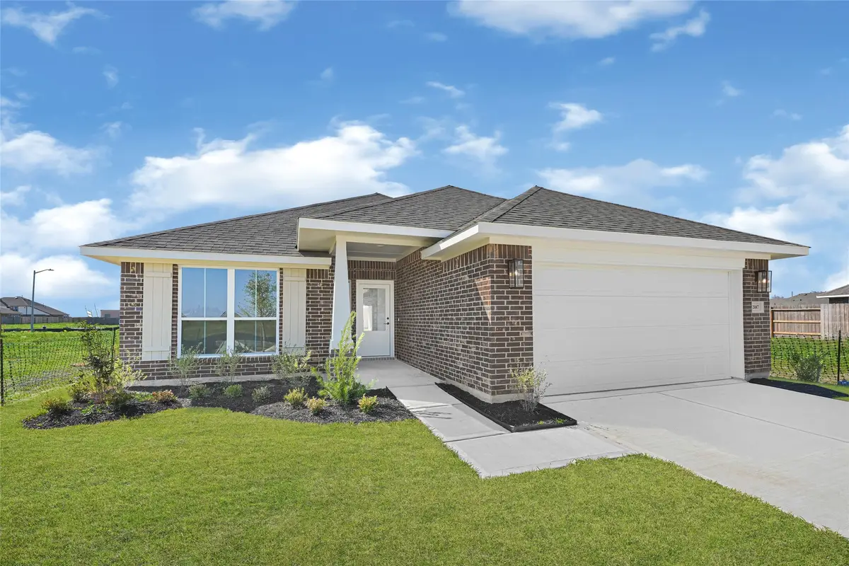 2087 Emerald Lake Trail, Dayton, TX 77535 - #1