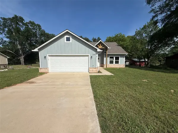 106 Elm Street, Winona, TX 75792