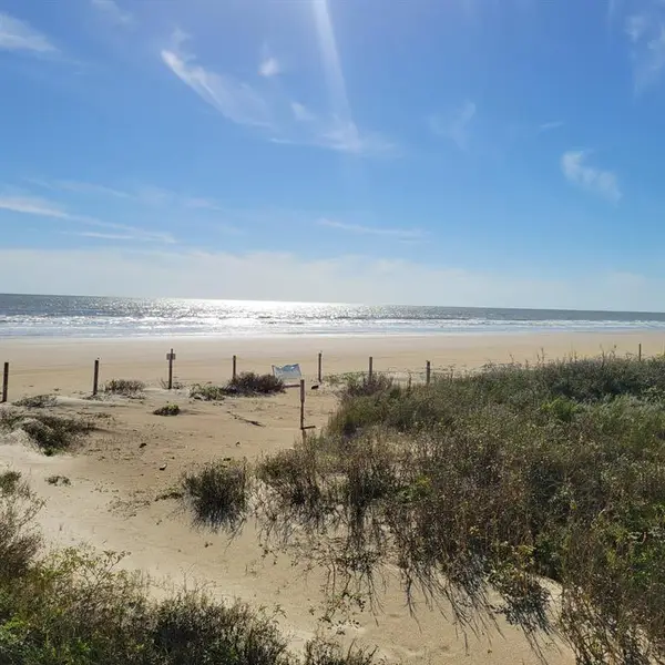 000 Ocean Drive, Surfside Beach, TX 77541
