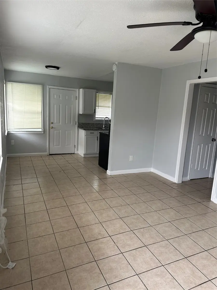 6309 Crane Street, Houston, TX 77026 - Image #2