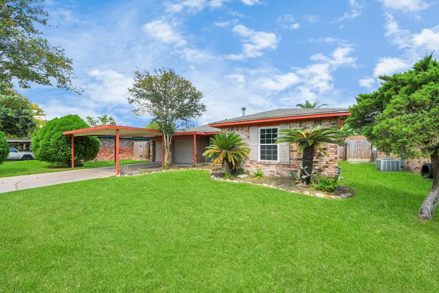 1110 E Brown Lane, Deer Park, TX 77536 - #2