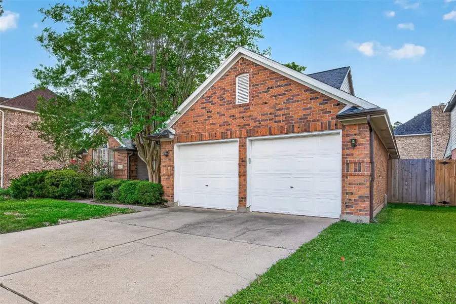 5719 White Mills Drive, Houston, TX 77041 - #3