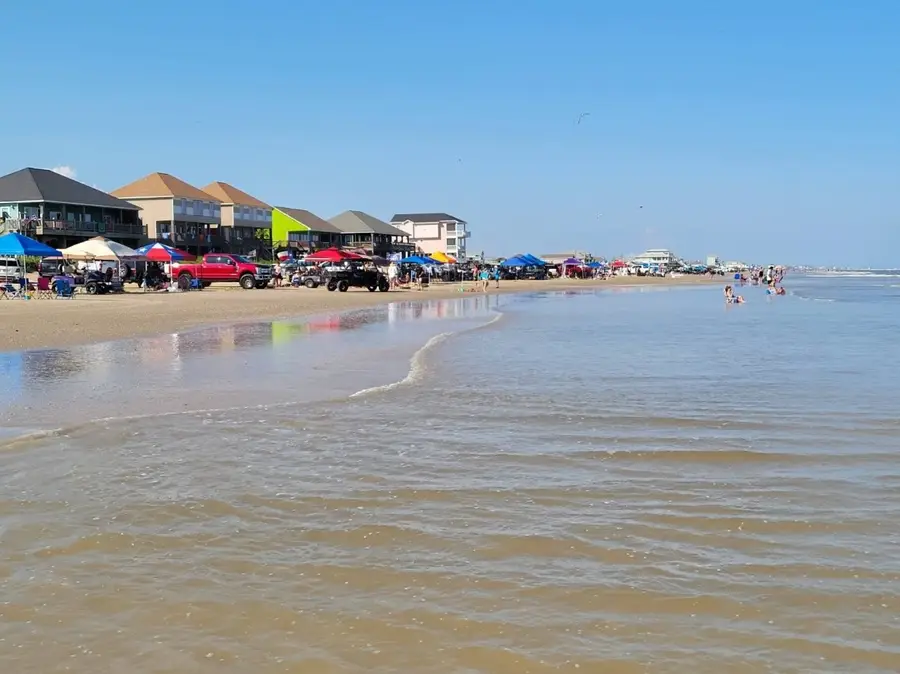 1058 N Oneal Road, Crystal Beach, TX 77650 - #2