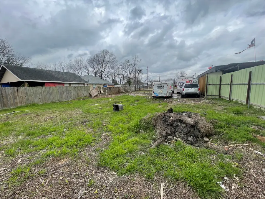 4006 Cedar Hill Lane, Houston, TX 77093 - #3