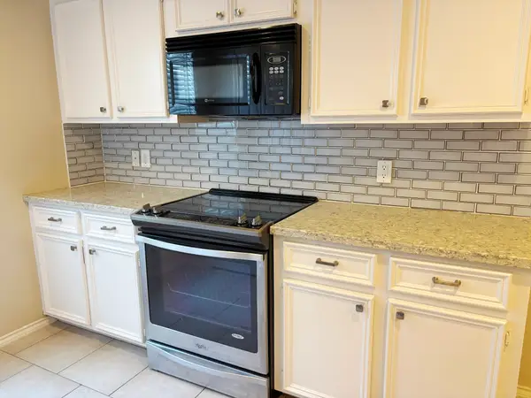 2635 Woodridge Cove Drive, Houston, TX 77087