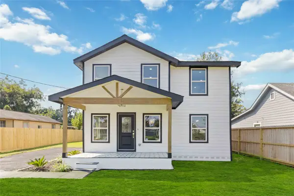 2420 Woodard Street, Houston, TX 77026