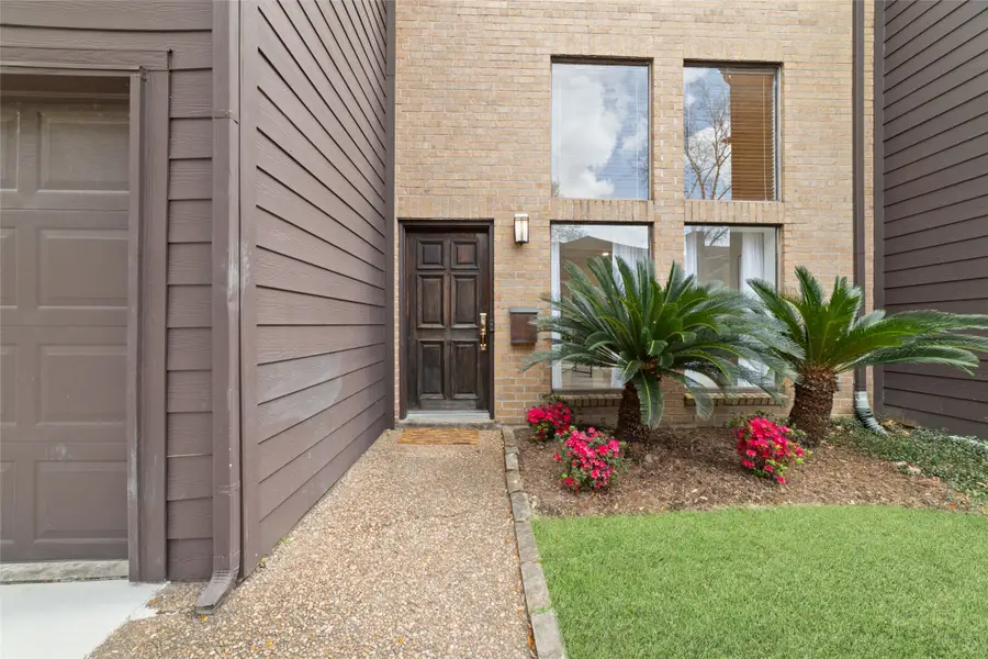 4215 W Alabama Street, Houston, TX 77027 - #2