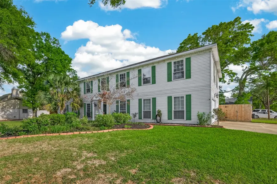 302 Hickory Ridge Drive, El Lago, TX 77586 - #2