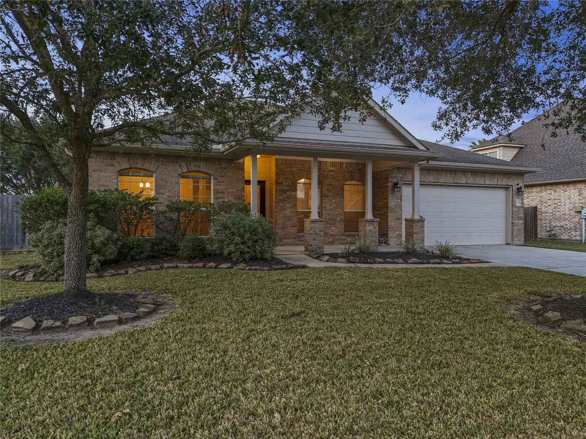 6126 Bradford Lane, League City, TX 77573 - Image #1