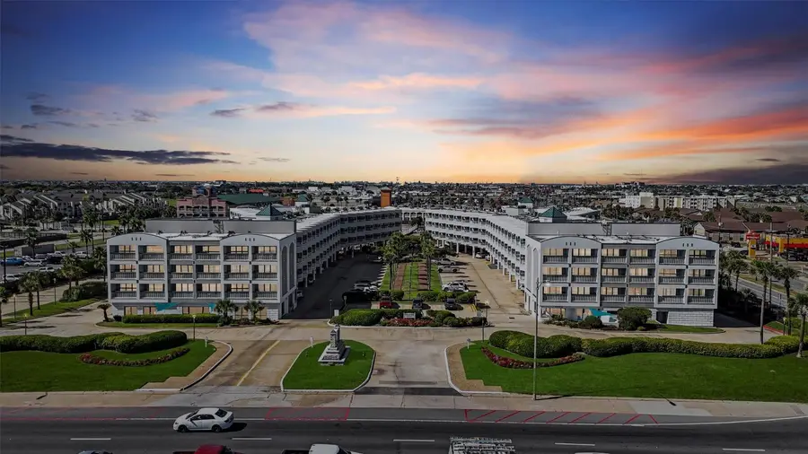 6102 Seawall Boulevard #254, Galveston, TX 77551 - #2