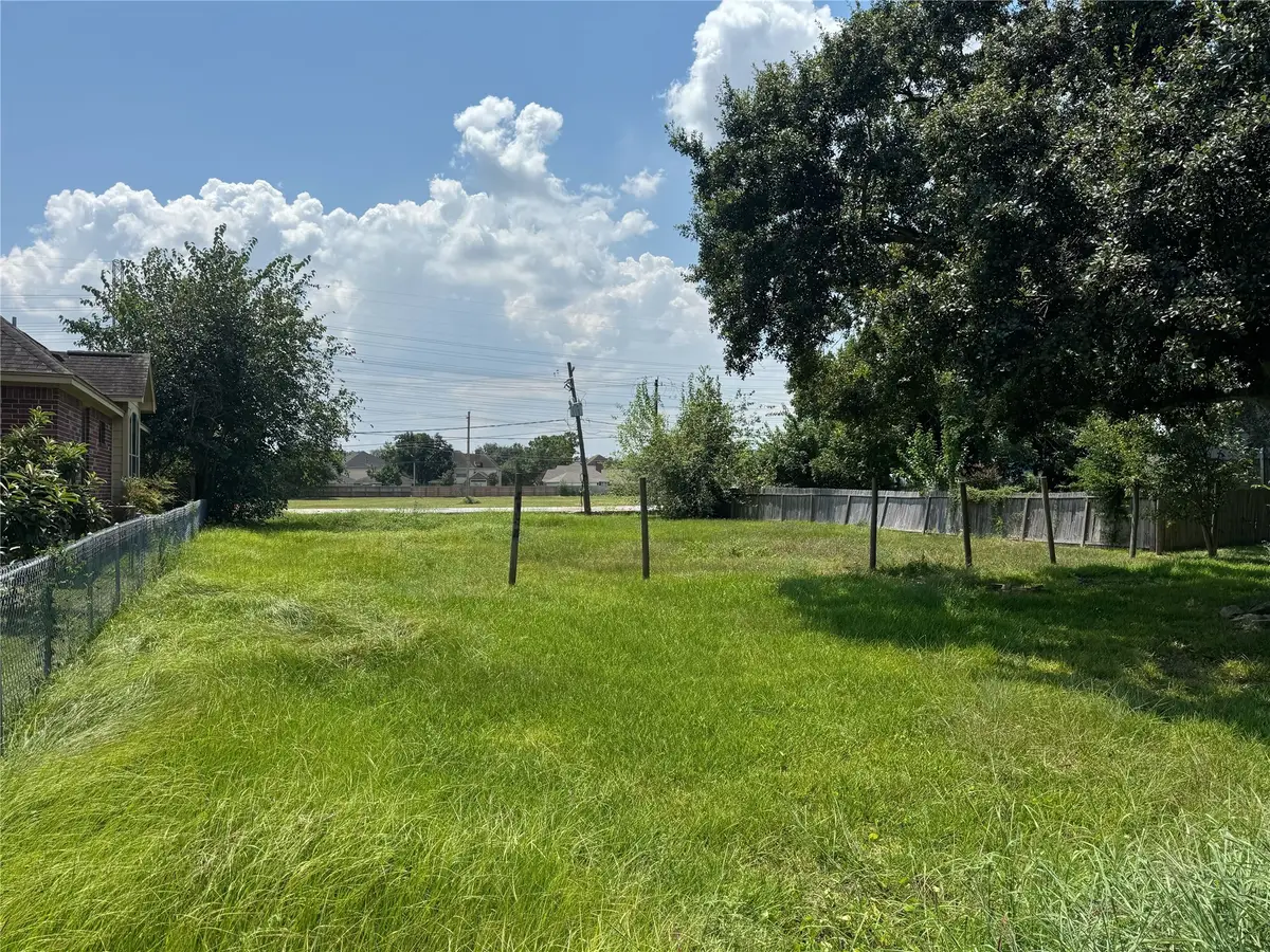 0 Shasta Dr, League City, TX 77573 - Image #1