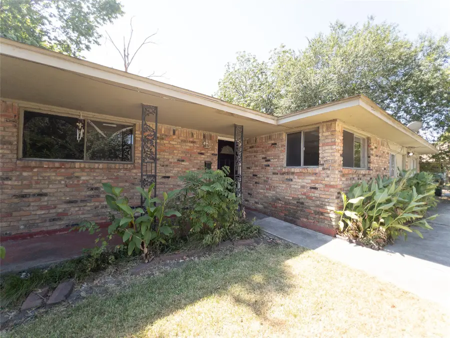814 Eastlake Street, Houston, TX 77034 - Image #2