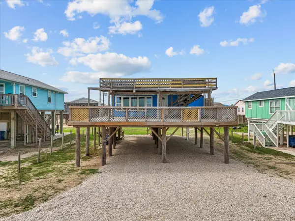 510 Beach Drive, Surfside Beach, TX 77541