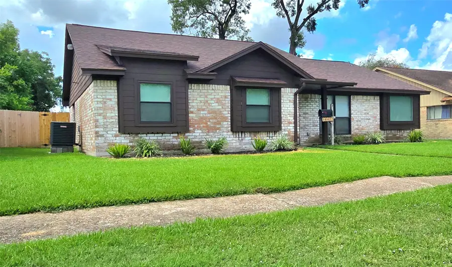 14422 Roundstone Lane, Houston, TX 77015 - Image #2