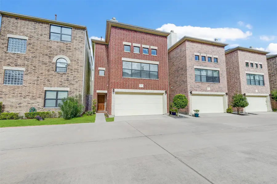 650 Westcross Street #35, Houston, TX 77018 - #2