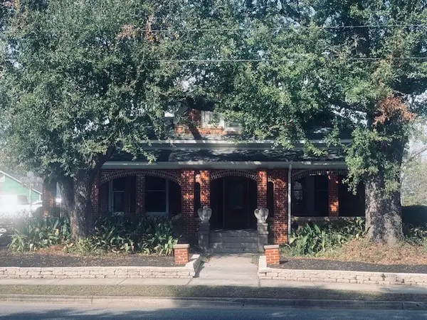 717 E 1st Street #1, Humble, TX 77338