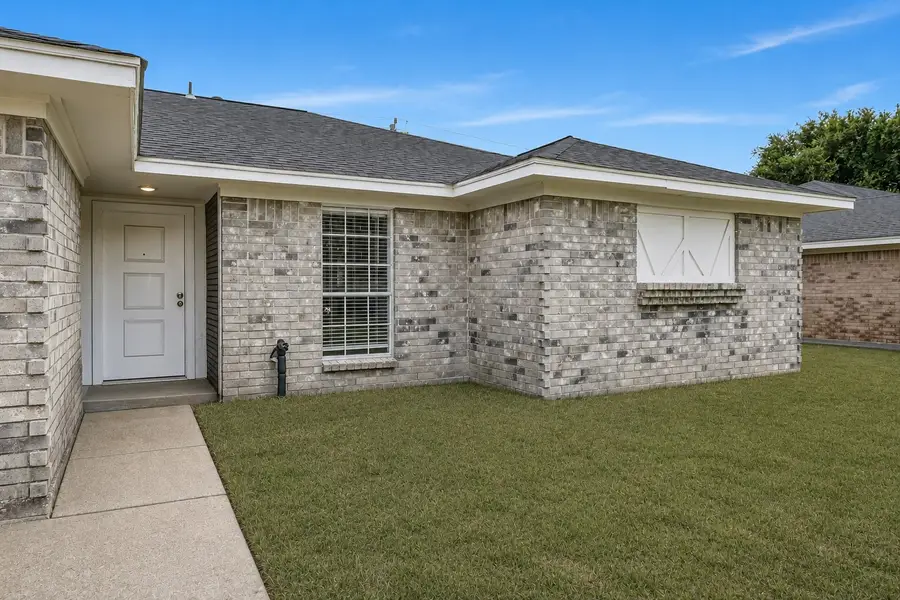 1600 Broken Arrow Street, Baytown, TX 77521 - #3