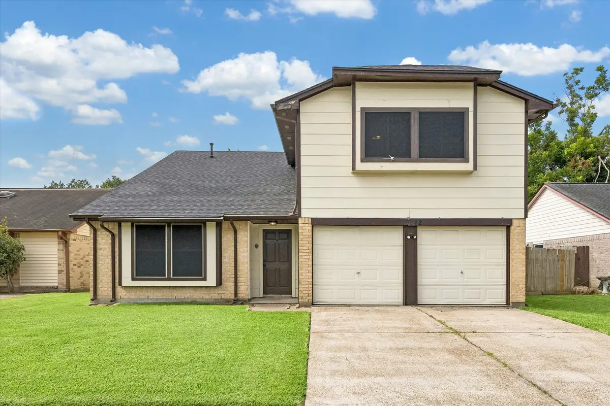 10842 Mesquite Drive, La Porte, TX 77571 - #1