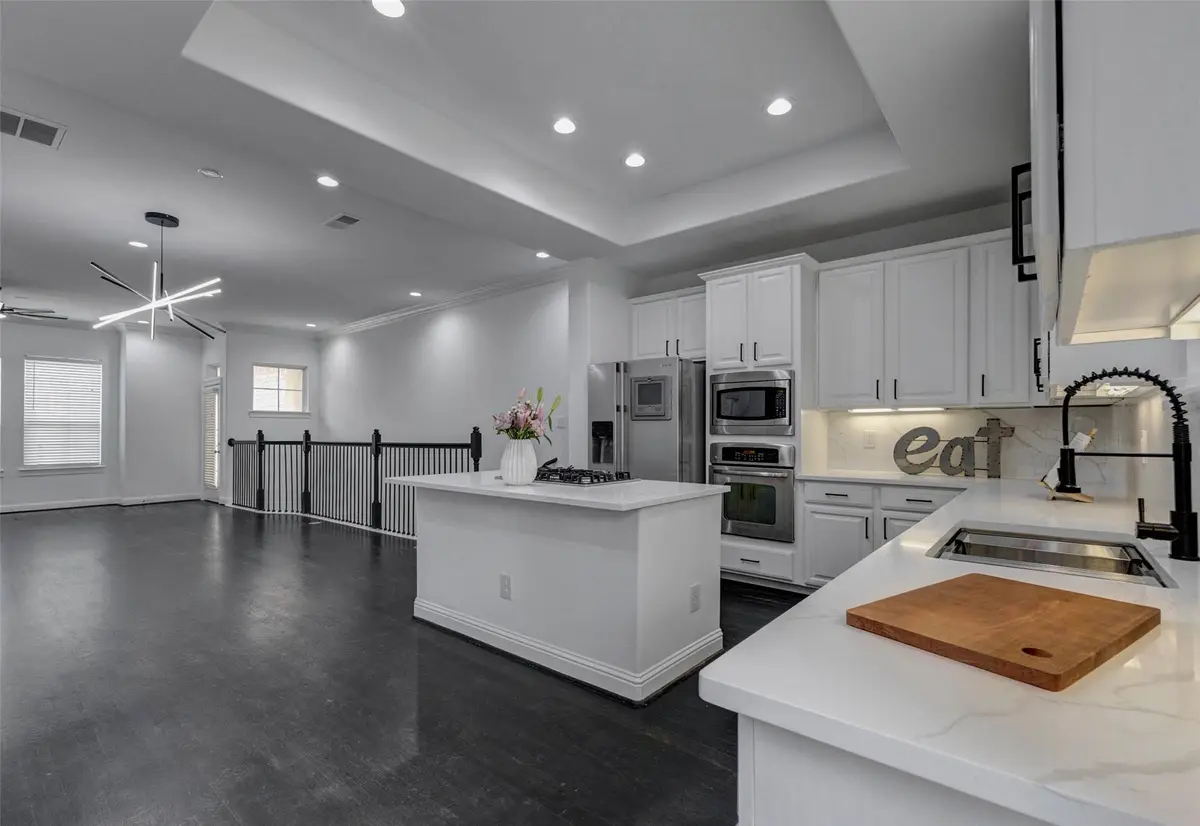19 Versante Court, Houston, TX 77070 - #1