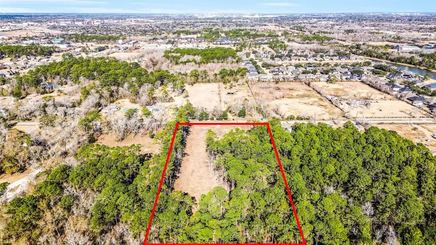 1524 Rodeo Bend Road, Dickinson, TX 77539 - Image #2