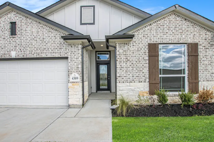 4309 Ellison Street, Bay City, TX 77414 - #2