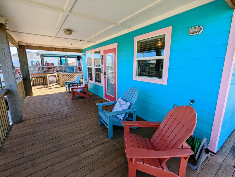 975 Fisherman Drive S, Bolivar Peninsula, TX 77650 - Image #3