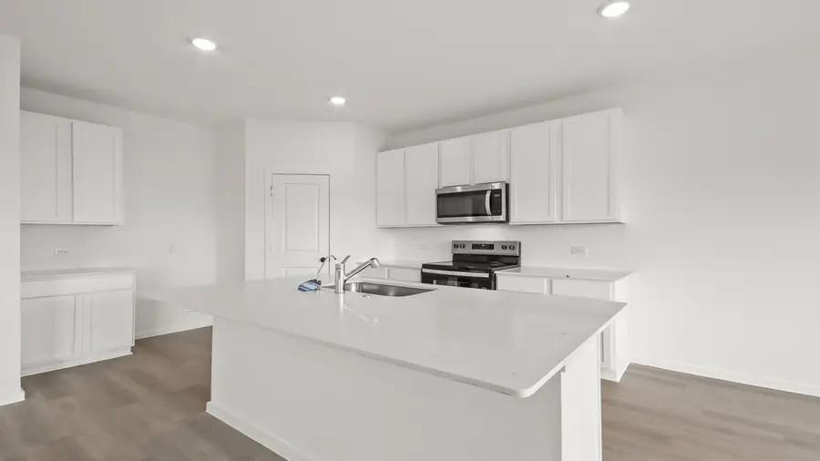 13055 Sorrento Bay Drive, Willis, TX 77318 - Image #2