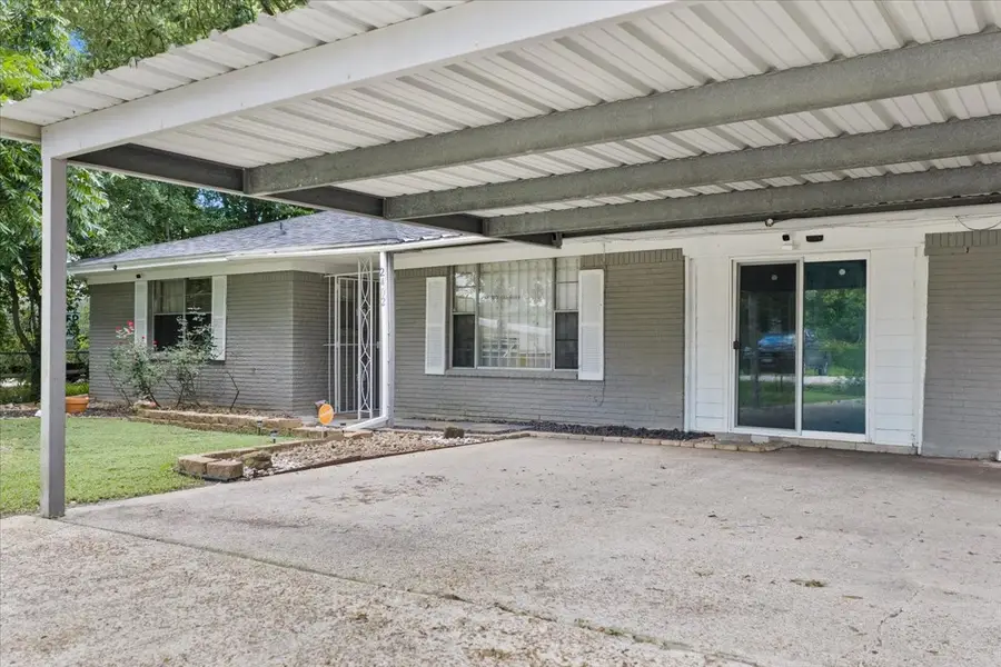 2402 Hodges Street, Baytown, TX 77521 - #2