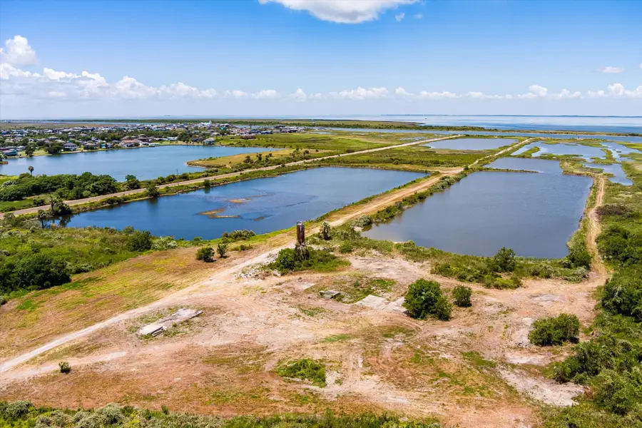 2131 Hwy 87, Crystal Beach, TX 77650 - Image #2