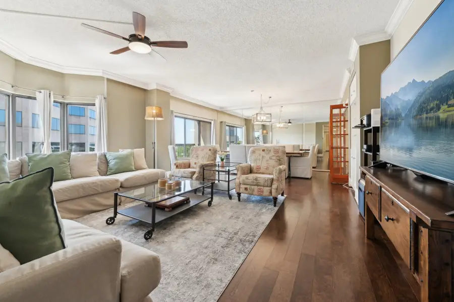 661 Bering Drive #703, Houston, TX 77057 - Image #2