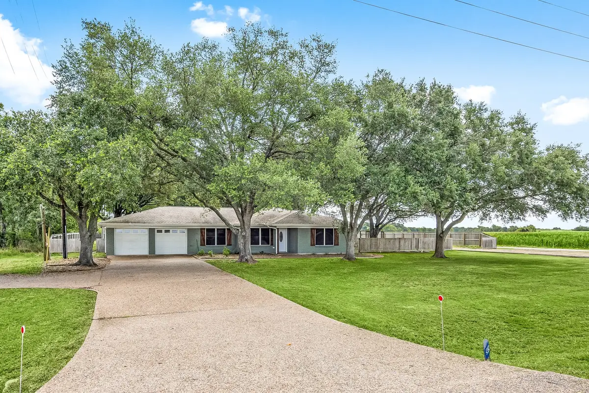 9392 Fm 1458 Road, Sealy, TX 77474 - Image #1