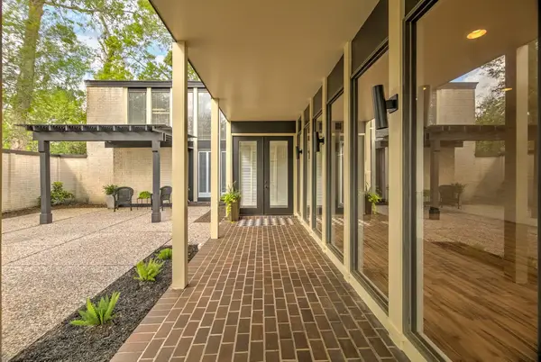 147 Valley Drive, Liberty, TX 77575