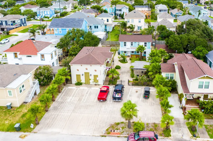 1820 Avenue O 1/2, Galveston, TX 77550 - #2