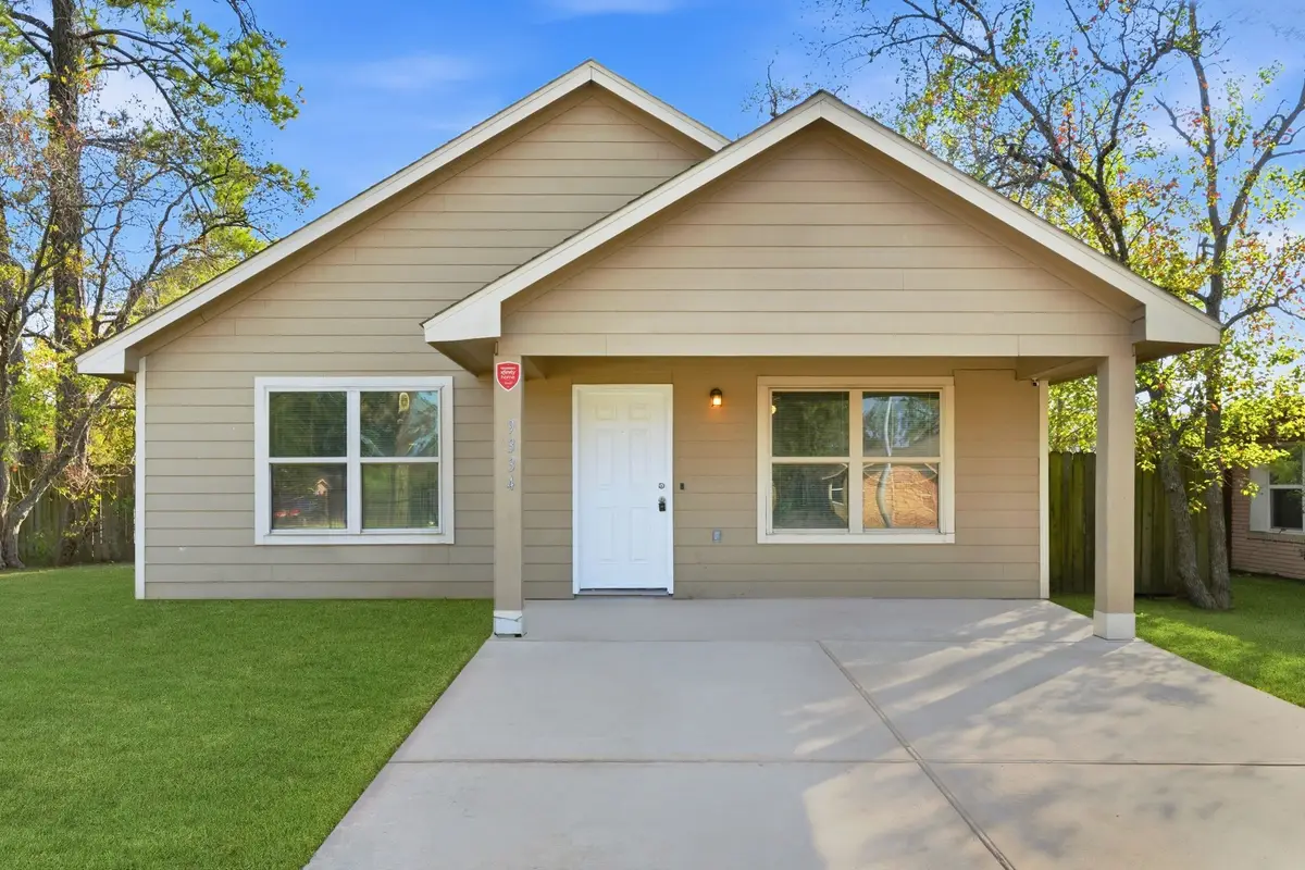 9334 Laura Koppe Road, Houston, TX 77078 - Image #1