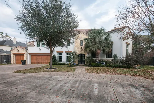 22 E Shady Lane #D, Houston, TX 77063