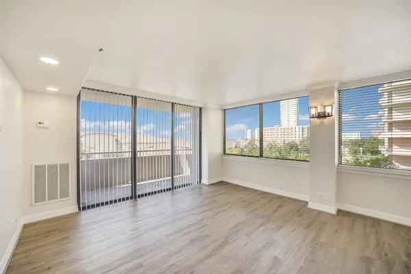 3525 Sage Road #515, Houston, TX 77056