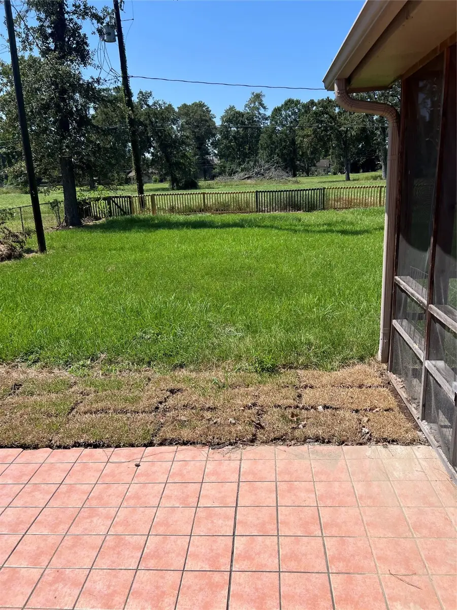 1603 Chestnut Ridge, Kingwood, TX 77339 - Image #3