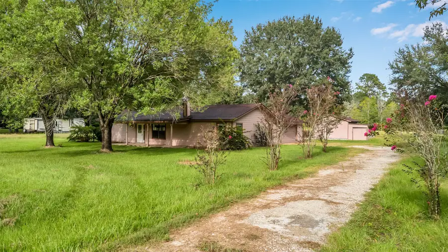 106 Road 2312, Dayton, TX 77535 - Image #2