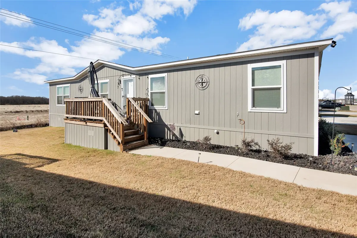 1007 Keswick Road, Wilmer, TX 75172 - Image #1