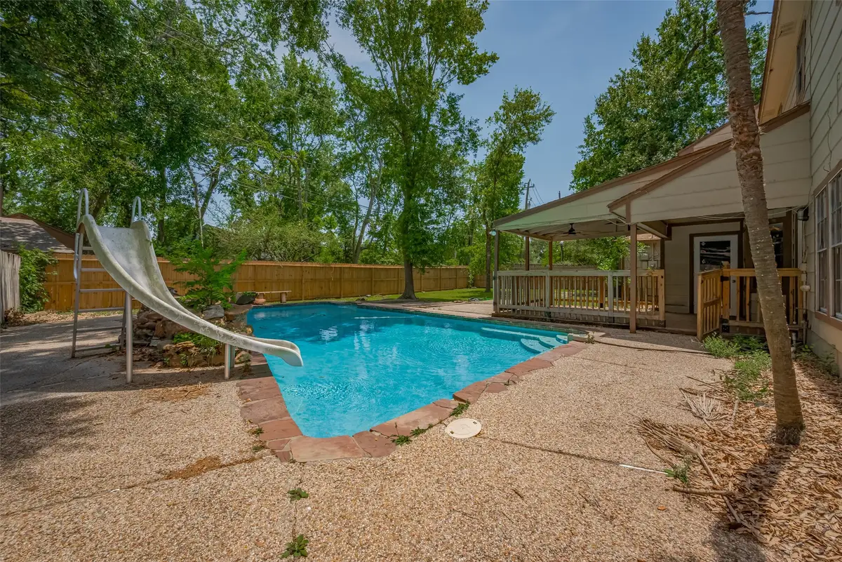 15509 Lakeview Drive, Jersey Village, TX 77040 - Image #1